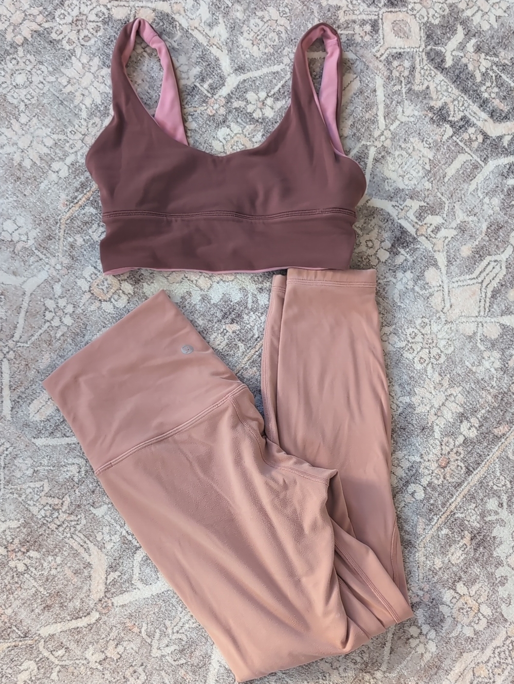 Lululemon Mauve Pink Reversible Sports Bra & Legging Set